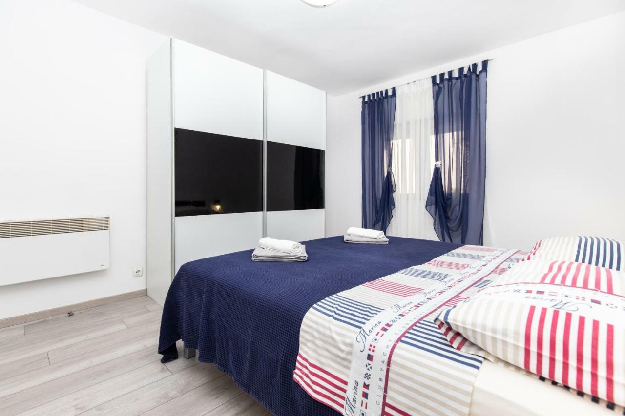 Apartman Topic Διαμέρισμα Kaštela Εξωτερικό φωτογραφία