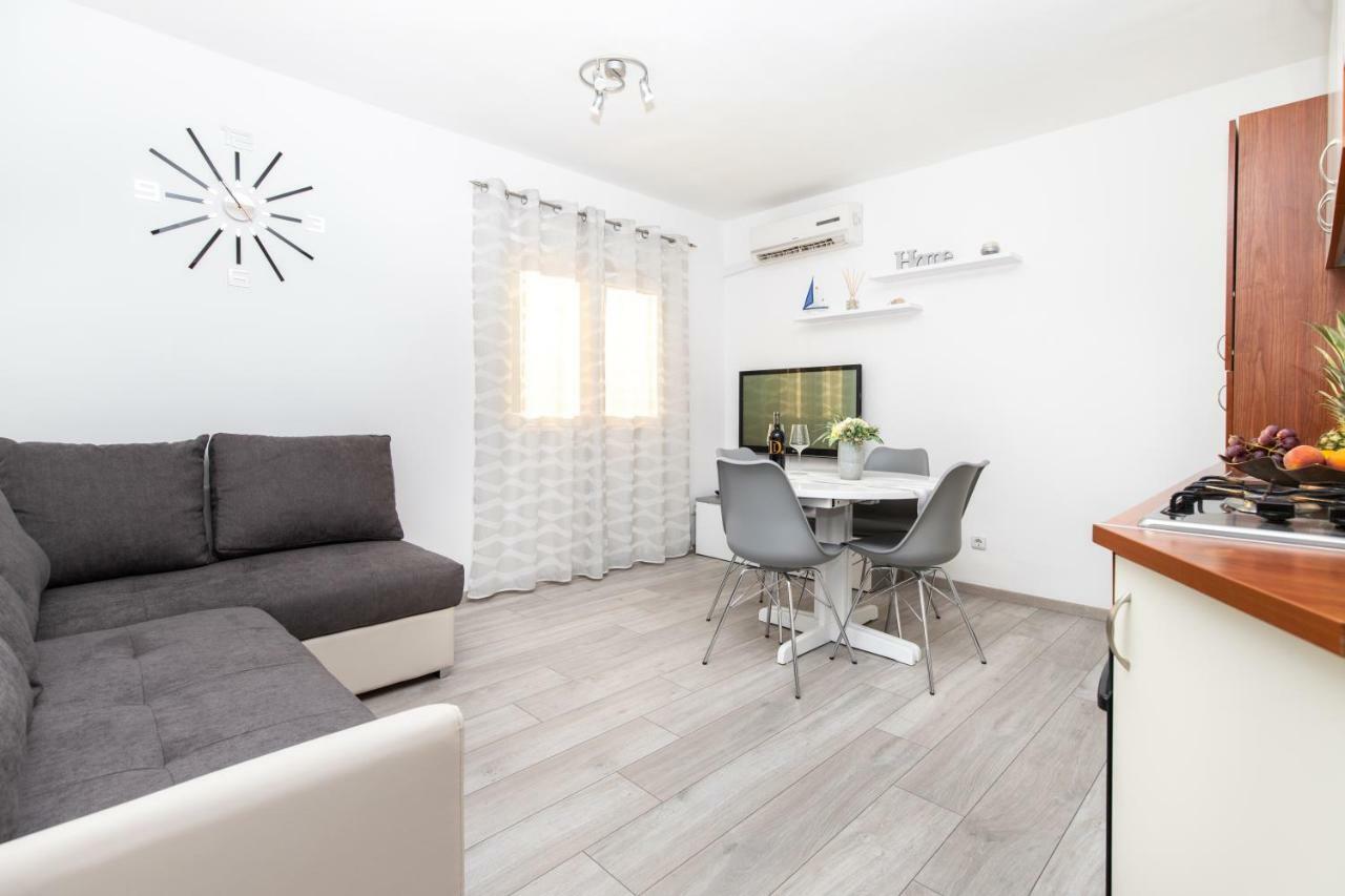 Apartman Topic Διαμέρισμα Kaštela Εξωτερικό φωτογραφία